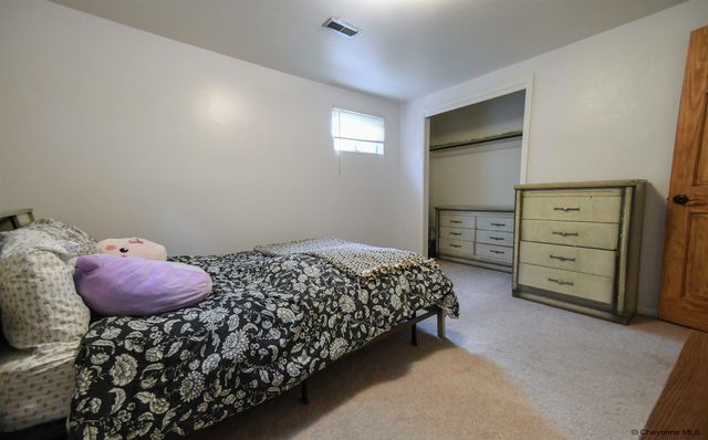 5168 HOY RD, Cheyenne, WY 82009