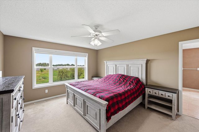 2410 Meadow Drive, Buffalo, MN 55313