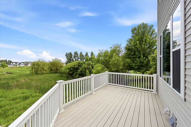 2410 Meadow Drive, Buffalo, MN 55313