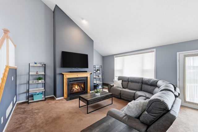 2410 Meadow Drive, Buffalo, MN 55313