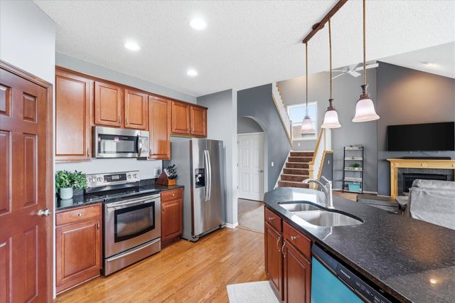 2410 Meadow Drive, Buffalo, MN 55313