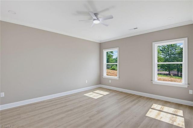 2111 Medhurst Drive, Greensboro, NC 27410