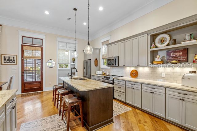 1 W Bluff, Beaufort, SC 29906