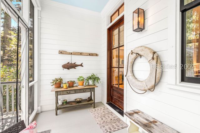 1 W Bluff, Beaufort, SC 29906