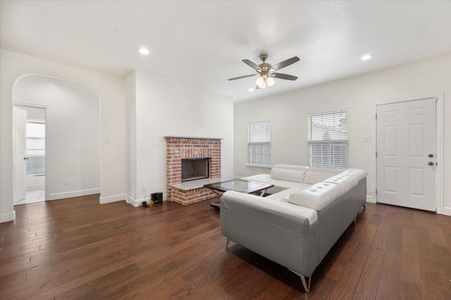 2919 Allen Court, Arlington, TX 76014