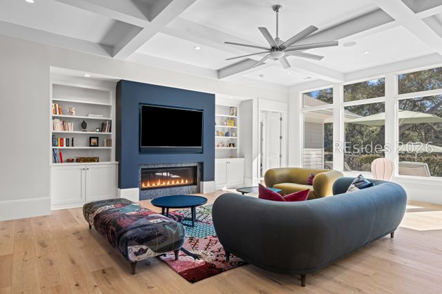 12 Jessamine Pl, Hilton Head Island, SC 29928