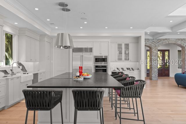 12 Jessamine Pl, Hilton Head Island, SC 29928