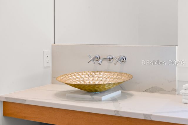 12 Jessamine Pl, Hilton Head Island, SC 29928