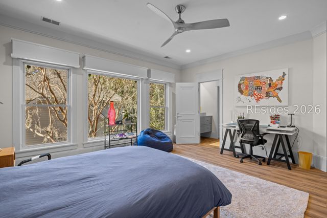 12 Jessamine Pl, Hilton Head Island, SC 29928