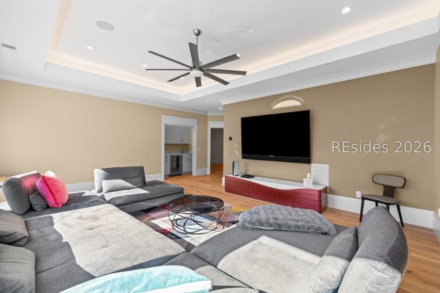 12 Jessamine Pl, Hilton Head Island, SC 29928