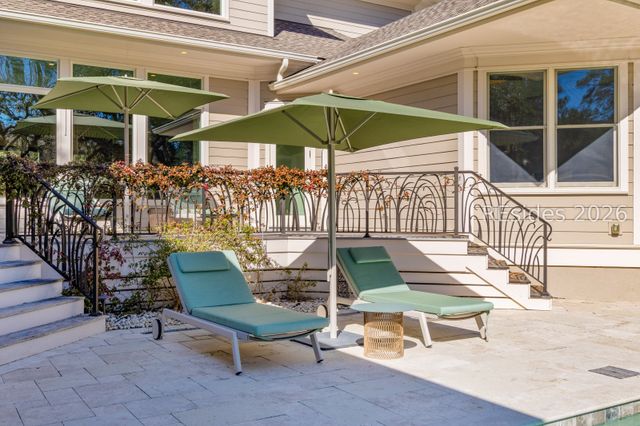 12 Jessamine Pl, Hilton Head Island, SC 29928