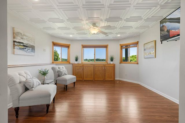440 Kuntz Drive, Independence, MN 55359