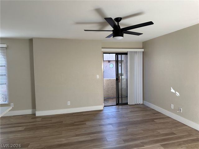 2982 Juniper Hills Boulevard 101, Las Vegas, NV 89142