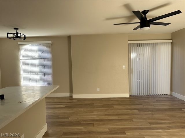 2982 Juniper Hills Boulevard 101, Las Vegas, NV 89142