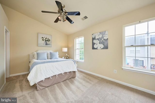 8310 EWING PL, Manassas, VA 20109