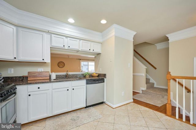 8310 EWING PL, Manassas, VA 20109