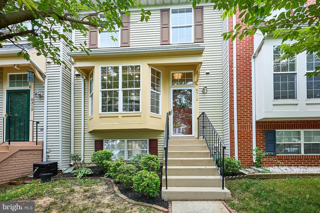 8310 EWING PL, Manassas, VA 20109