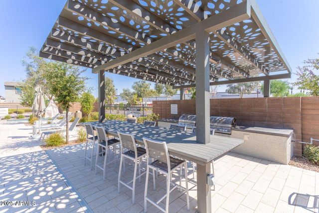 1055 W DIAMONDBACK Drive, Chandler, AZ 85286