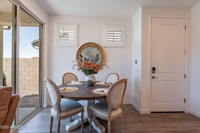 1055 W DIAMONDBACK Drive, Chandler, AZ 85286