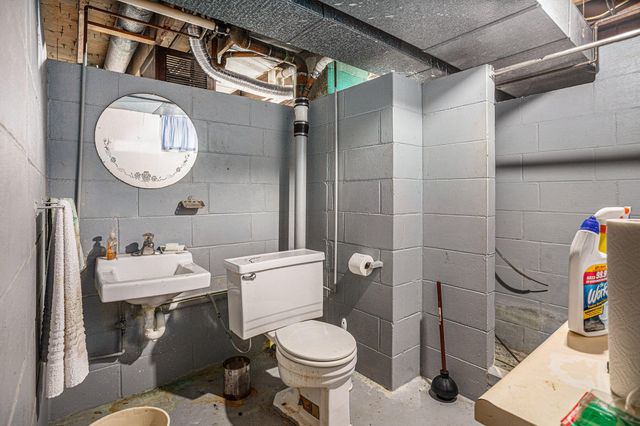 410 Franklin Street, Bronson, MI 49028