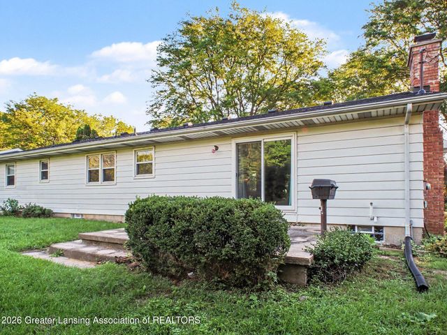 1115 Shelter Lane, Lansing, MI 48912