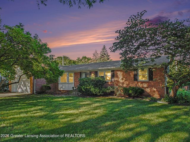 1115 Shelter Lane, Lansing, MI 48912