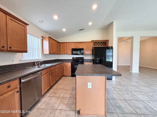 2515 CRESTDALE Court, Middleburg, FL 32068