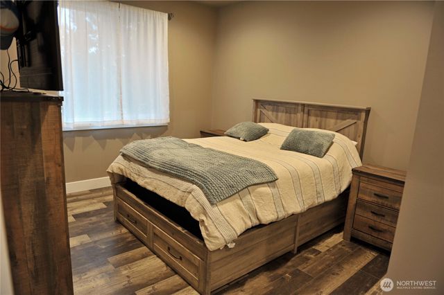 640 Lake Island Avenue SE, Ocean Shores, WA 98569