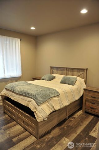 640 Lake Island Avenue SE, Ocean Shores, WA 98569