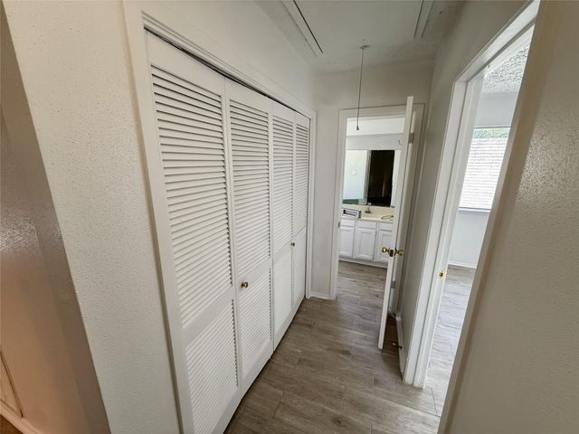 8342 Silvan Wind Lane, Houston, TX 77040