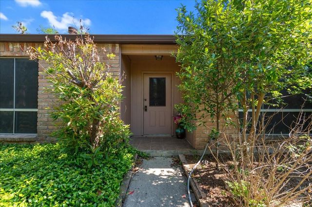 8342 Silvan Wind Lane, Houston, TX 77040