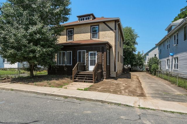 61 W Glen St, Holyoke, MA 01040