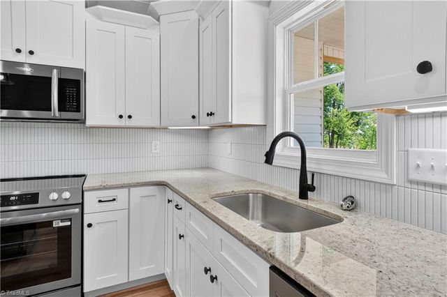 273 Stonybrook Drive, Lexington, NC 27295