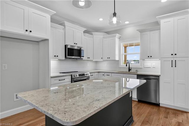 273 Stonybrook Drive, Lexington, NC 27295