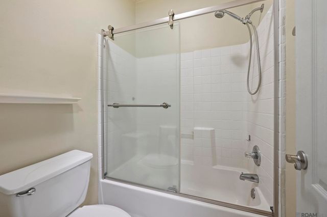 3234 Silver Sand Dr, Baton Rouge, LA 70816