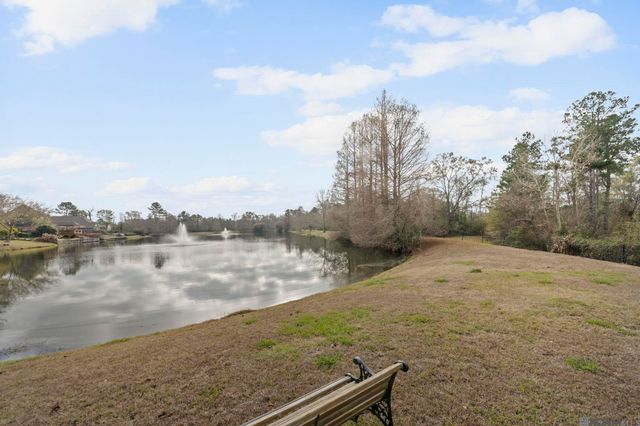 3234 Silver Sand Dr, Baton Rouge, LA 70816