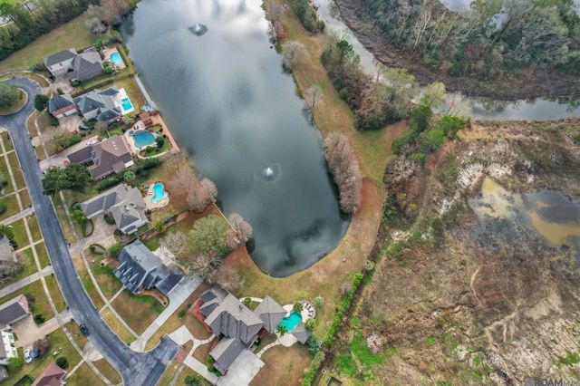 3234 Silver Sand Dr, Baton Rouge, LA 70816