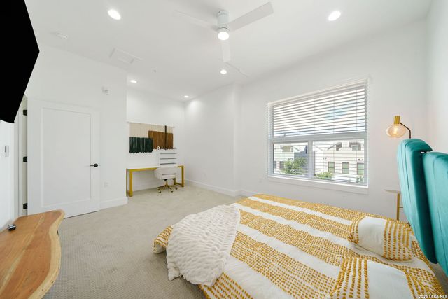 203 Paschal St Unit 104, San Antonio, TX 78212