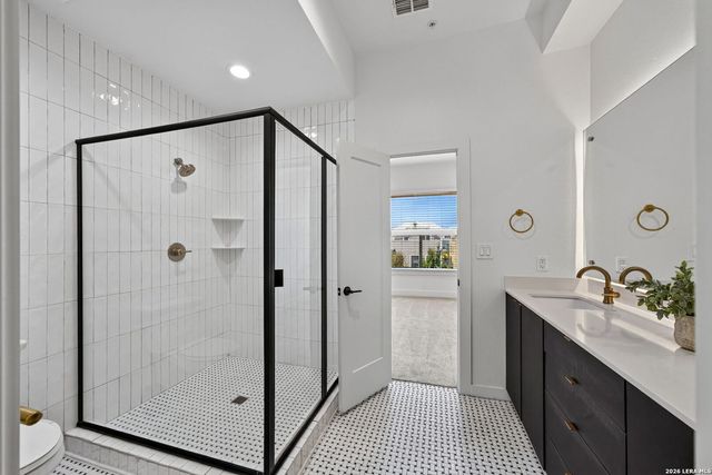 203 Paschal St Unit 104, San Antonio, TX 78212