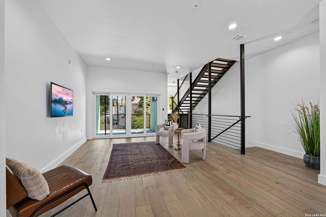 203 Paschal St Unit 104, San Antonio, TX 78212