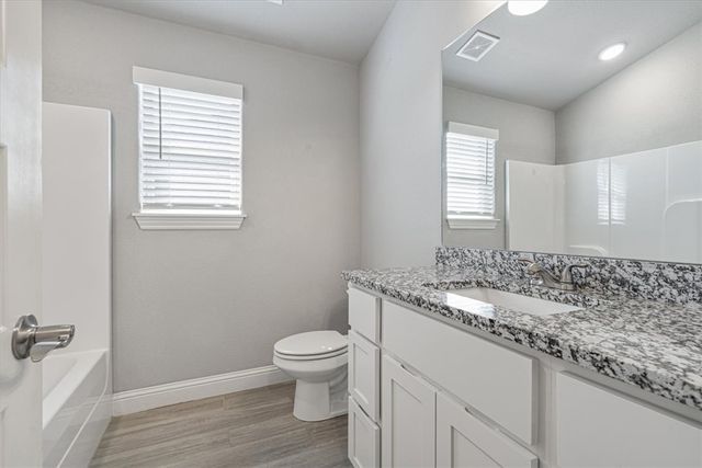 320 N Tacoma Street, Farmington, AR 72730