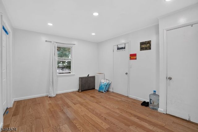 141 Kearney St, Paterson City, NJ 07522