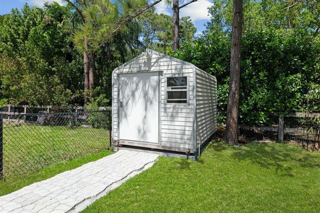 15503 Temple Boulevard, Loxahatchee, FL 33470