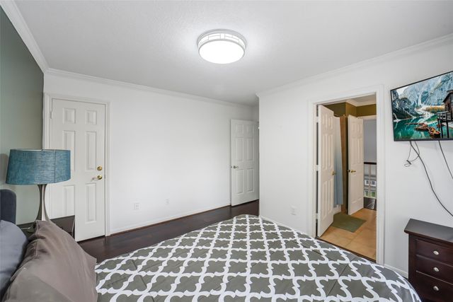 402 Lakeside Boulevard, Sugar Land, TX 77478