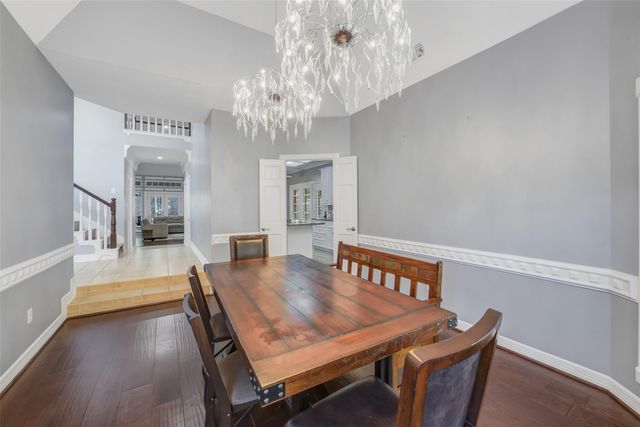 402 Lakeside Boulevard, Sugar Land, TX 77478