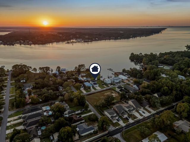 1725 Union Avenue, Niceville, FL 32578