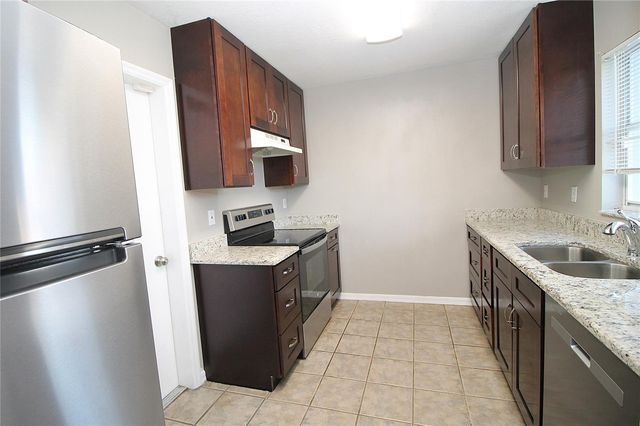 903 DISSTON AVENUE, Minneola, FL 34715