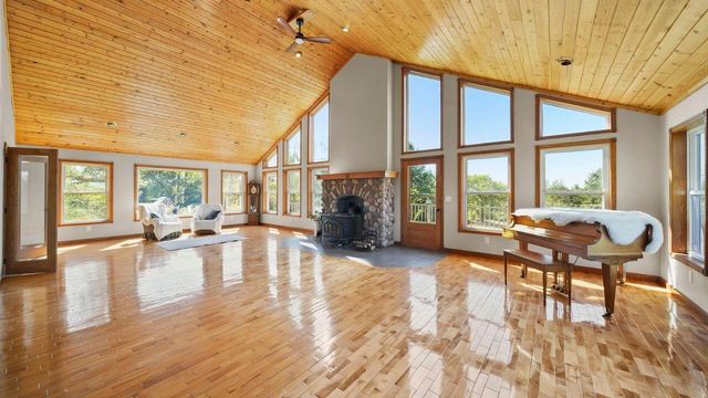 198 W Chicago Road, Coldwater, MI 49036