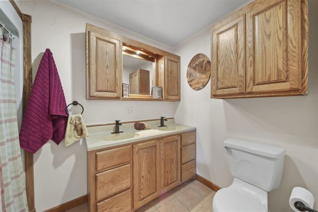 198 W Chicago Road, Coldwater, MI 49036