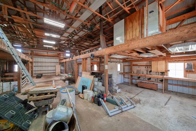 198 W Chicago Road, Coldwater, MI 49036